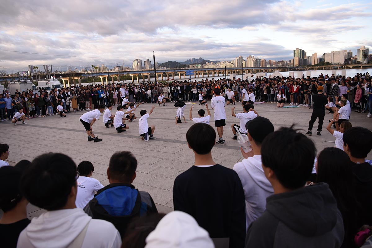 若者のダンスイベント2