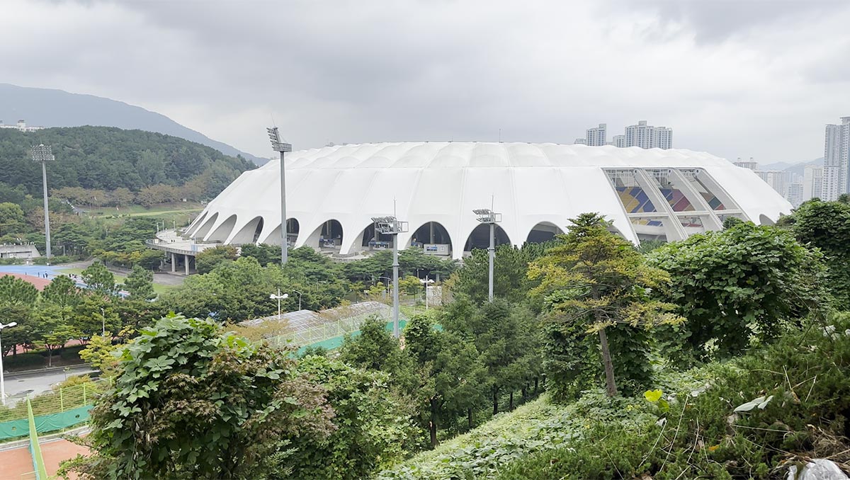 釜山駅から釜山アジアド主競技場までのアクセス方法